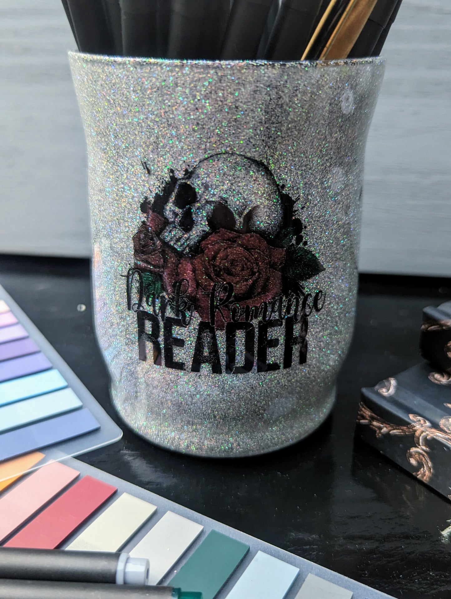 Dark Romance Reader Glass